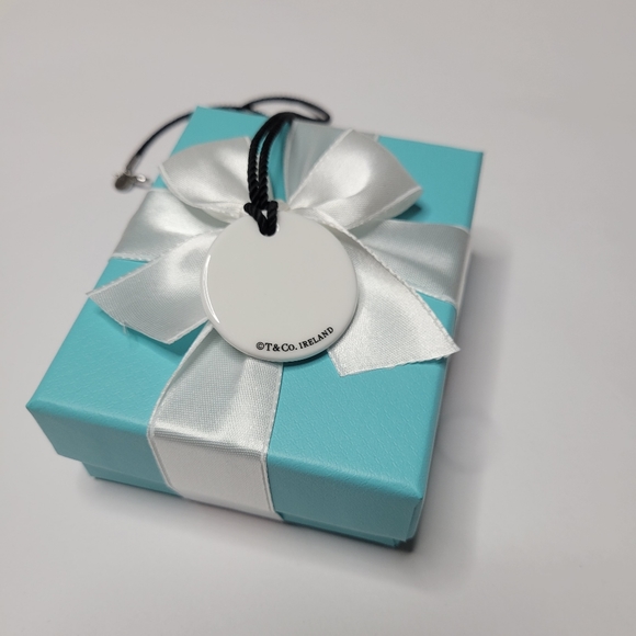 Tiffany & Co. Rare White Note Notes Round Circle Ireland Bone China 18" Necklace - Picture 12 of 12